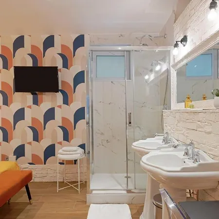 Cosy And Modern Updated Studio *