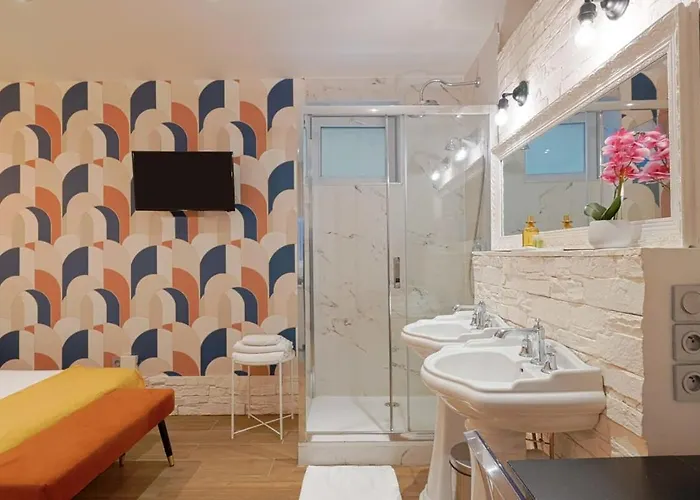 Cosy And Modern Updated Studio *